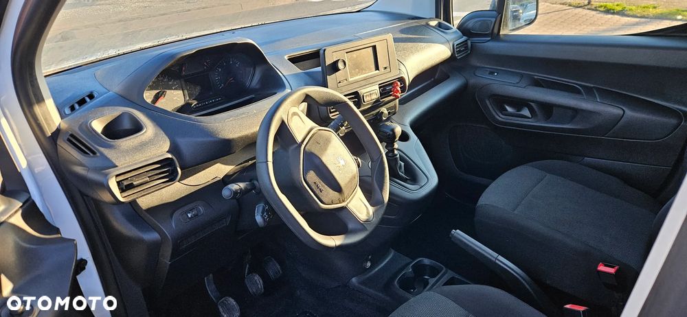 Peugeot Partner - 12