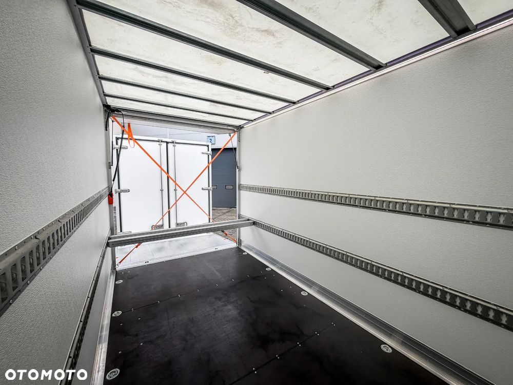 Iveco DAILY 35S18HA8 3.0 Diesel 180KM AT8ZF GSC ZABUDOWY / HIT 2026! - 24