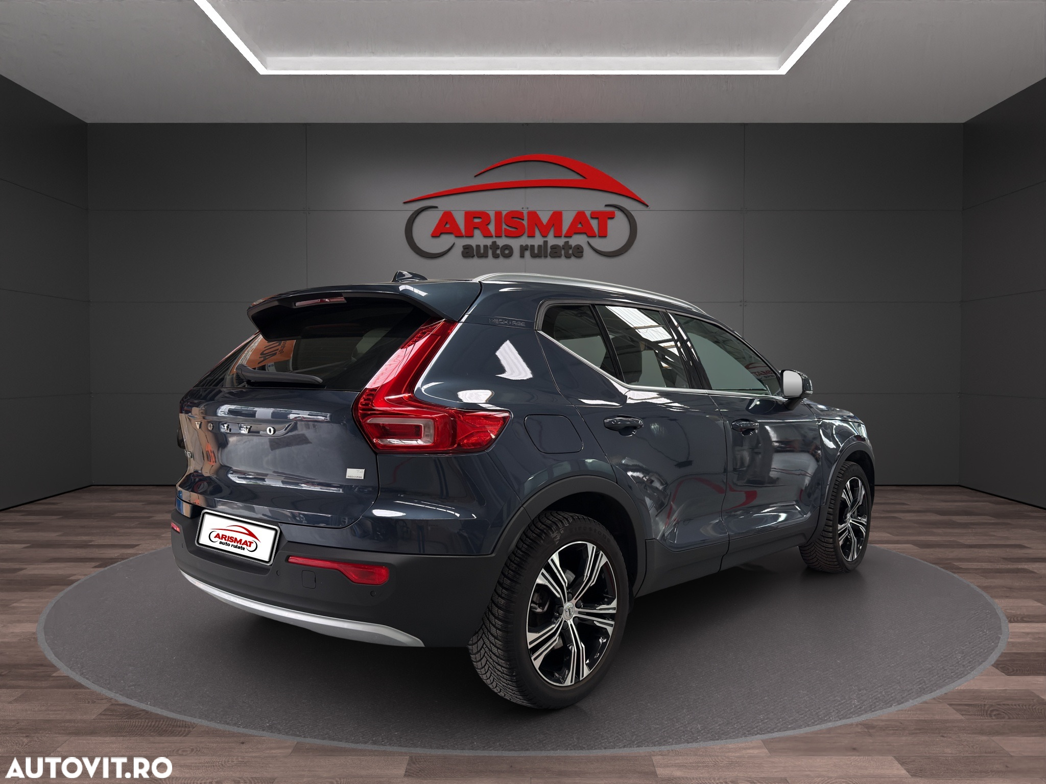 Volvo XC 40 T4 Recharge DKG Inscription Expression - 10