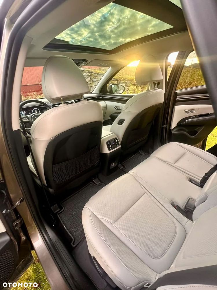 Hyundai Tucson 1.6 T-GDi 4WD - 14