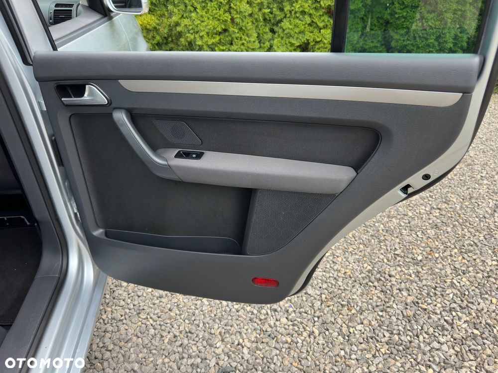Volkswagen Touran 1.6 Trendline - 38