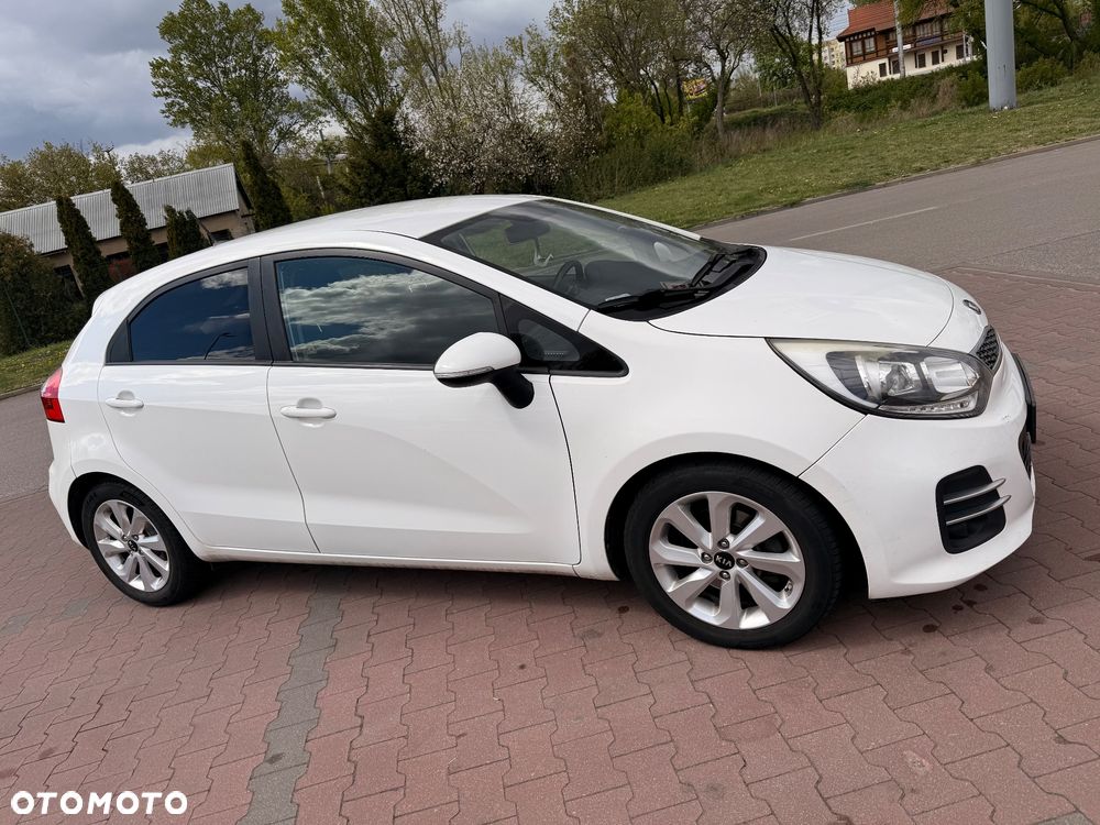 Kia Rio 1.4 crdi L - 3