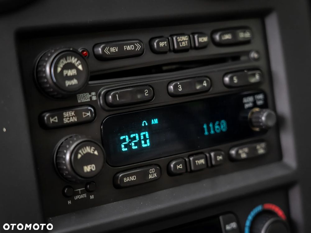 Hummer H2 - 32