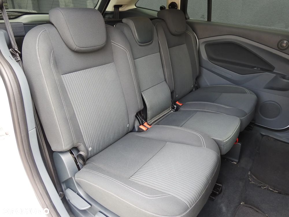 Ford Grand C-MAX 2.0 TDCi Titanium MPS6 - 15