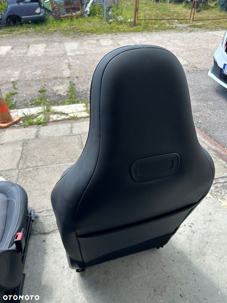 Smart 453 twingo 3  fotel grzany skórzany biała  nić  oparcie iso fix air bag grzany kanapa tył - 15