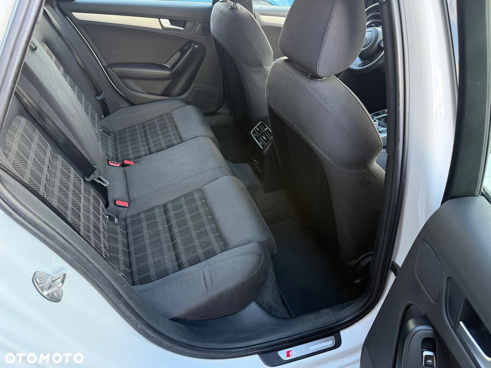 Audi A4 Avant 1.8 TFSI S line Sportpaket - 15