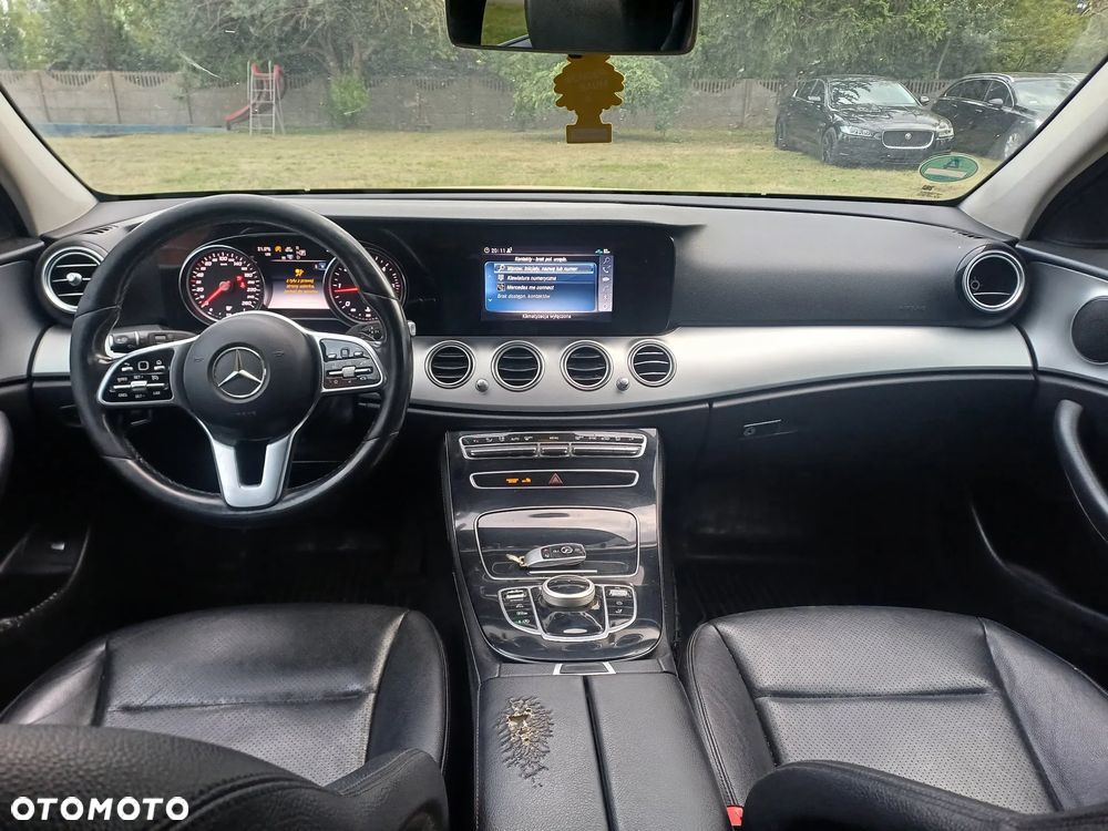 Mercedes-Benz Klasa E 200 d - 7