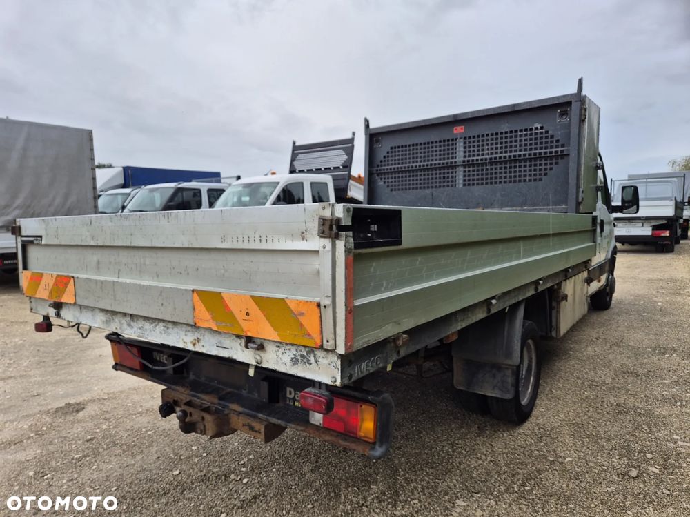 Skrzynia ładunkowa 4.1m Iveco + skrzynia narzędziowa - 3