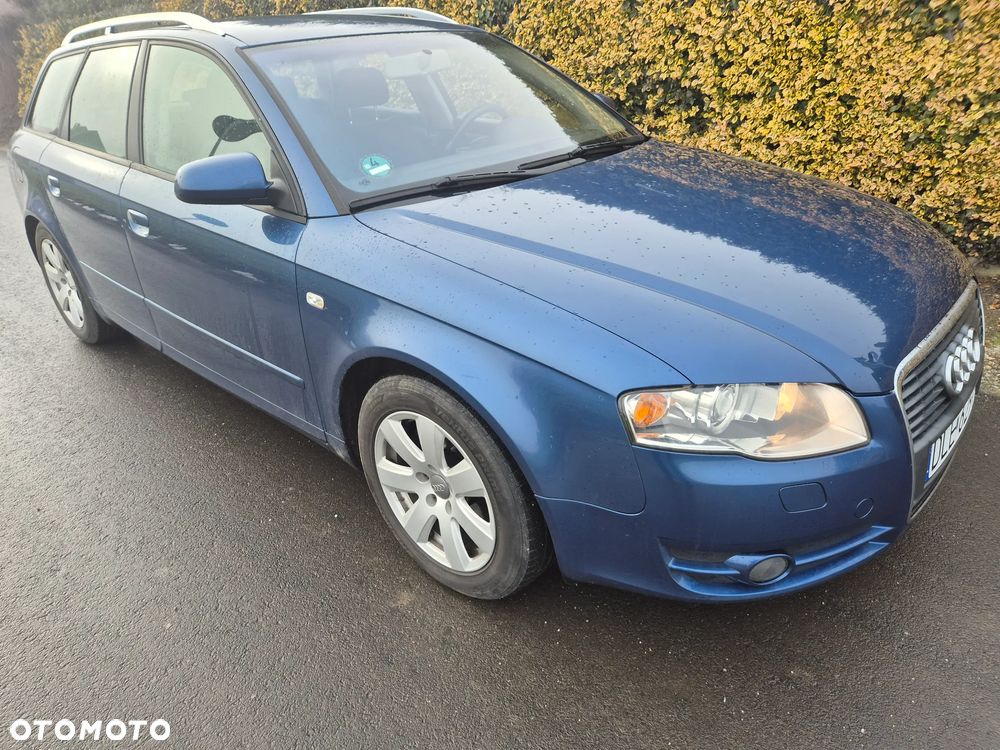 Audi A4 Avant - 1