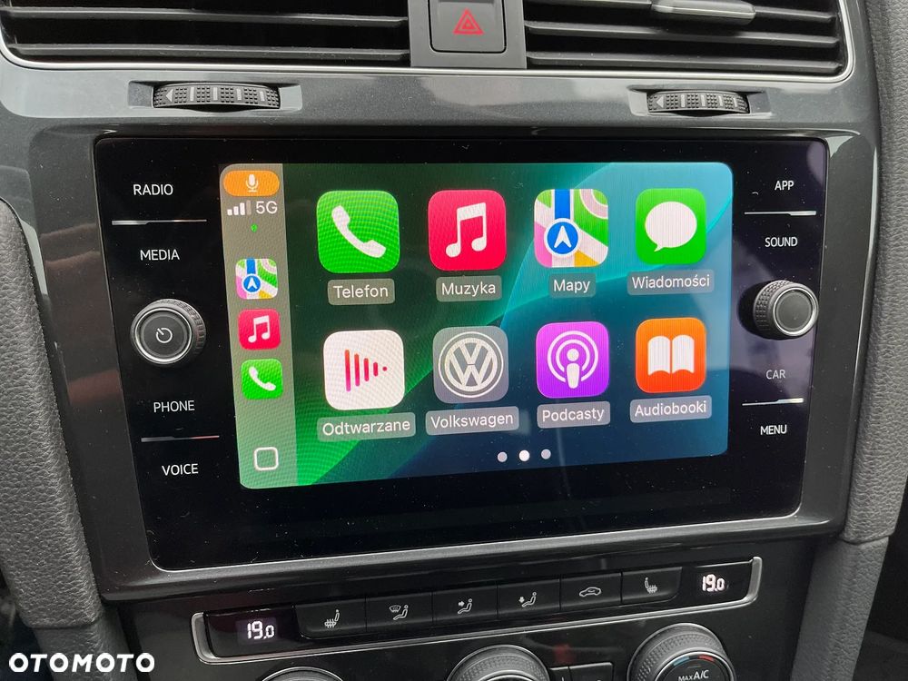 Volkswagen Golf 1.6 TDI BMT Comfortline - 29