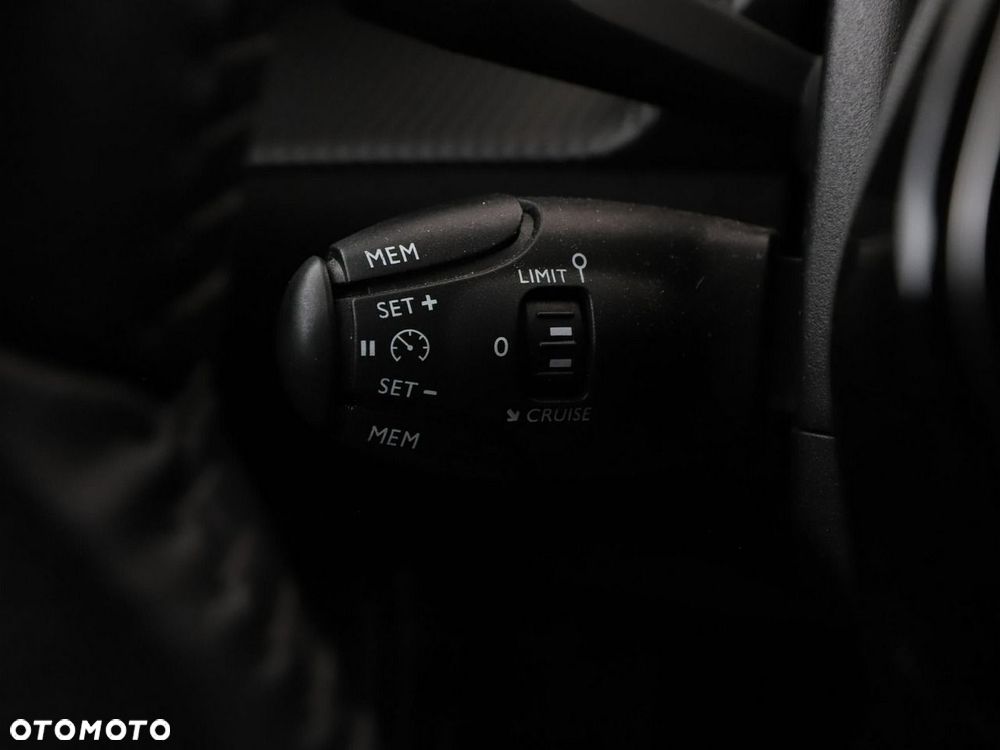 Peugeot 2008 Allure - 34