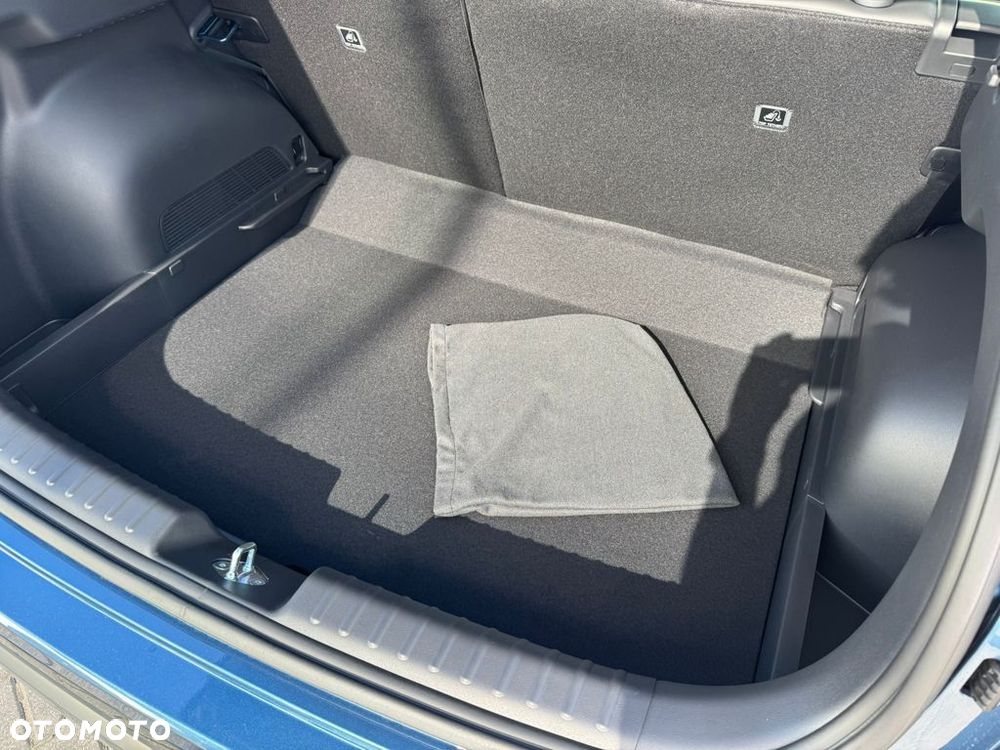 Kia Niro 1.6 GDI Hybrid Business Line - 21