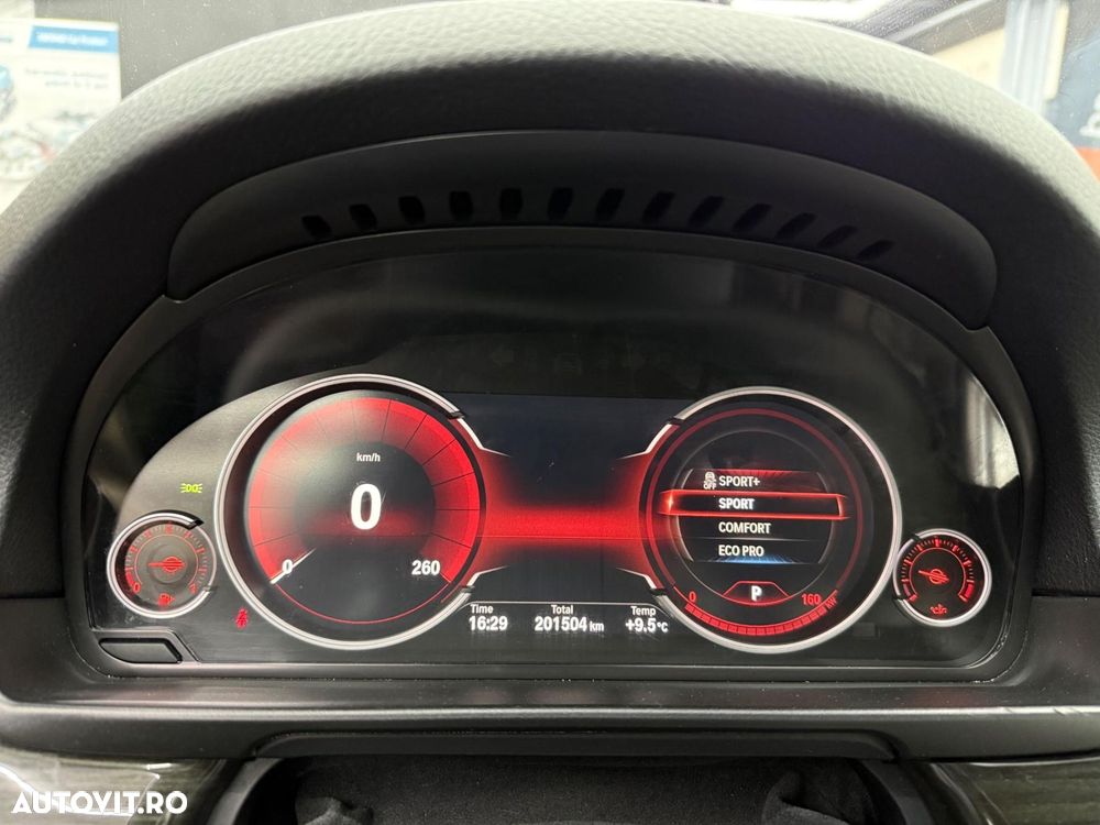 BMW Seria 5 525d xDrive Aut. Luxury Line - 19