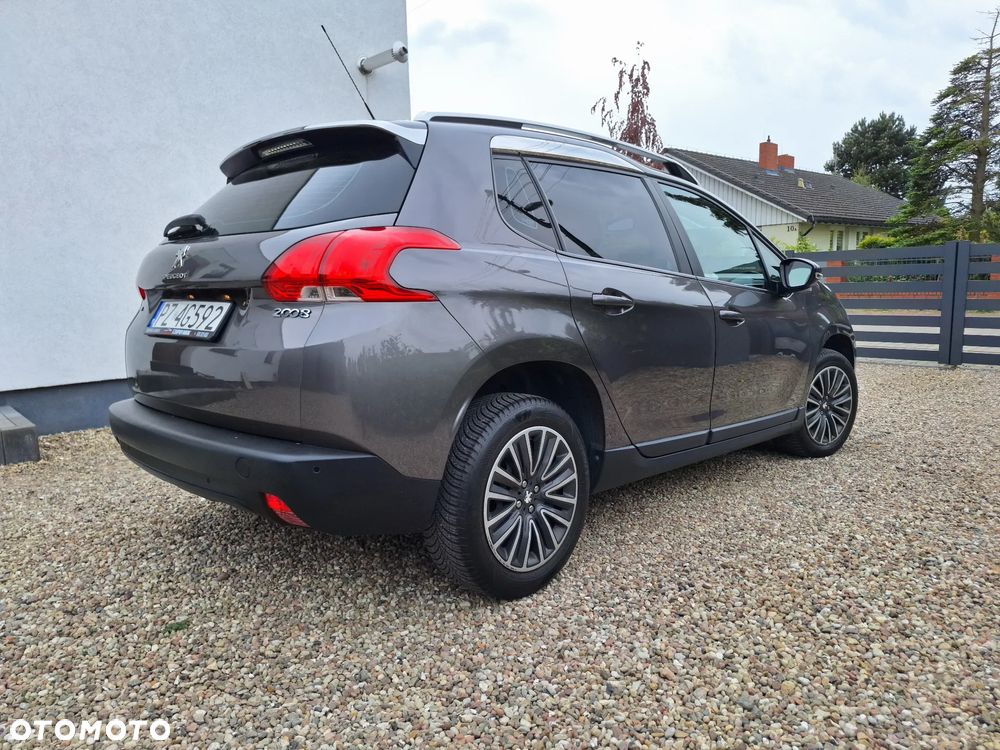 Peugeot 2008 PureTech 110 Stop&Start EAT6 Active - 6