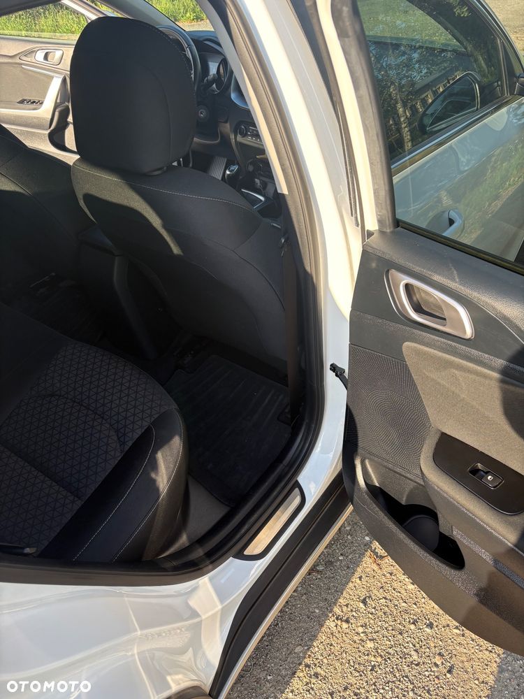 Kia XCeed 1.4 T-GDI L - 11
