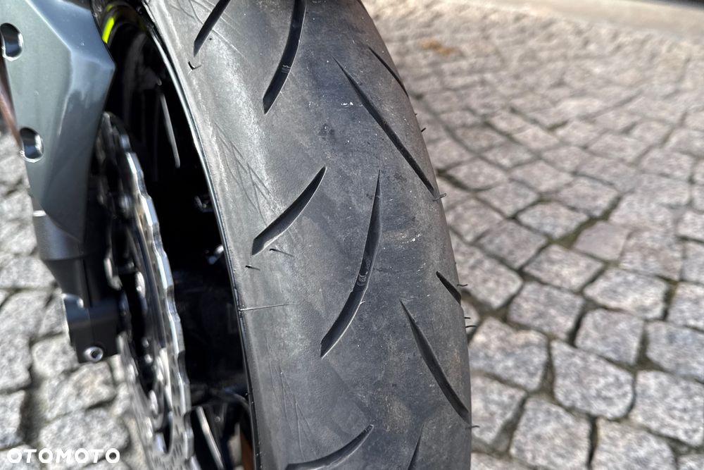 Kawasaki Z 900 - 16