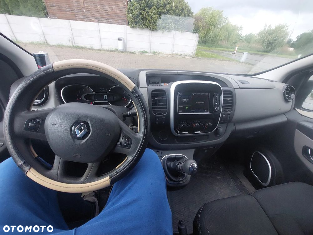 Renault Trafic - 6