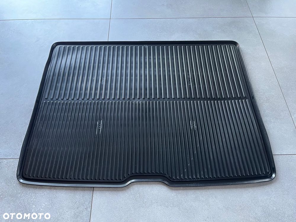 MATA DO BAGAŻNIKA GUMOWA VOLVO EX30 - 2