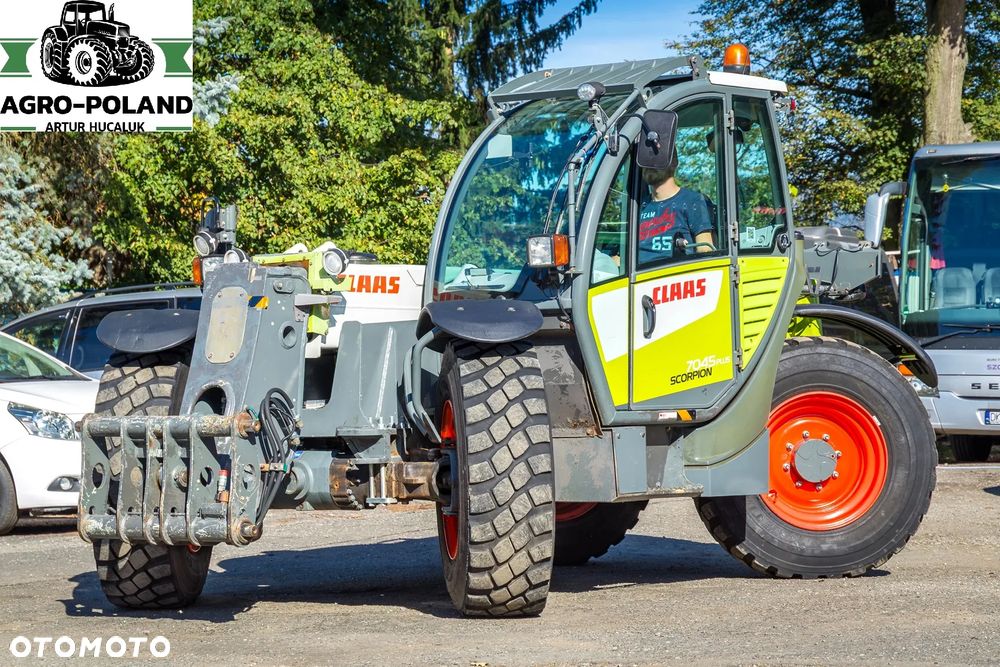 Claas SCORPION 7045 PLUS - 2013 ROK - ŁYŻKA - WIDŁY - 11