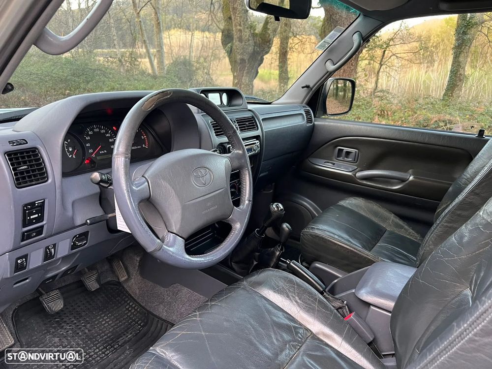 Toyota Land Cruiser 3.0 TD - 5