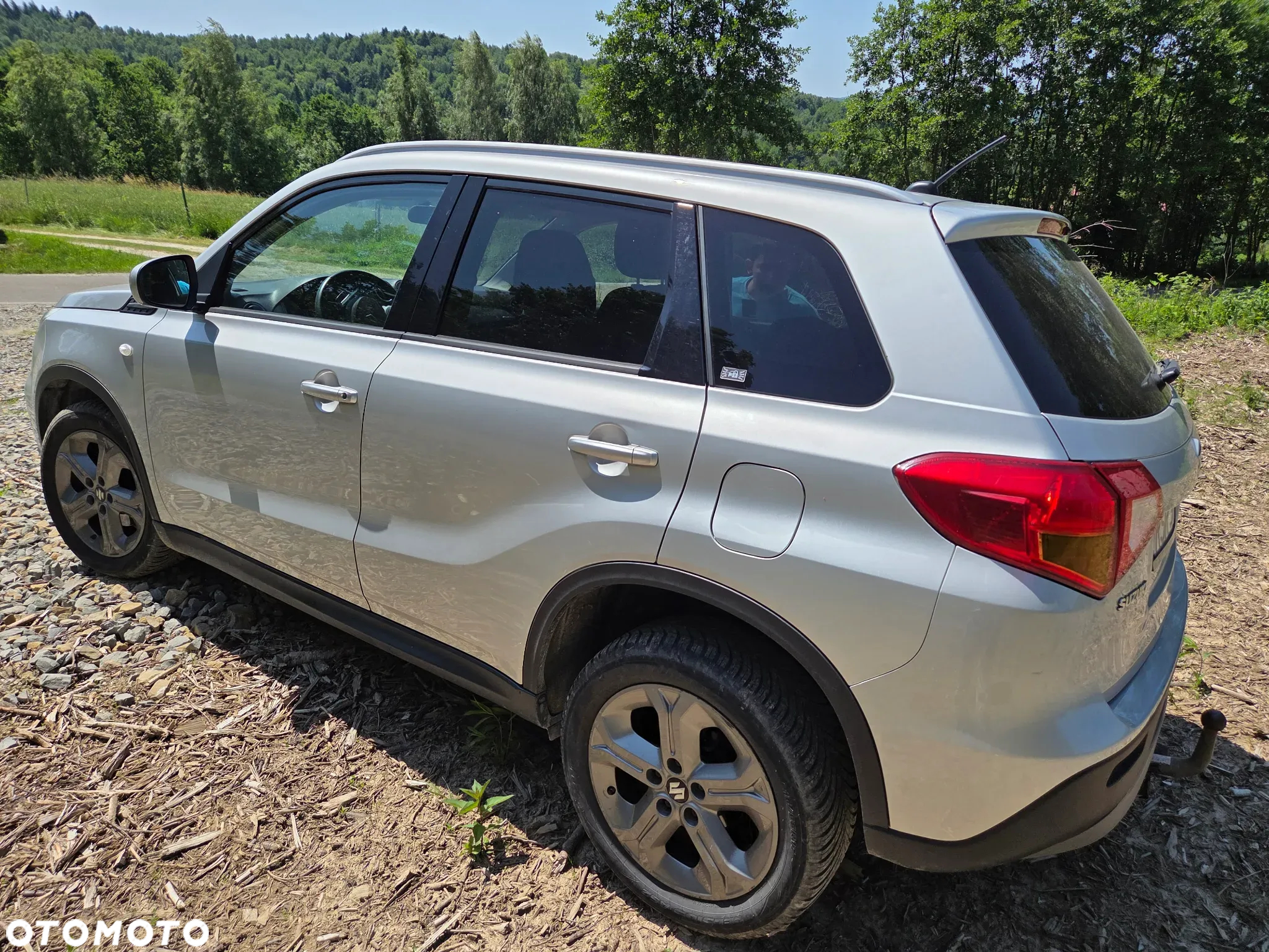 Suzuki Vitara 1.6 DDiS (4x4) Allgrip Comfort - 33