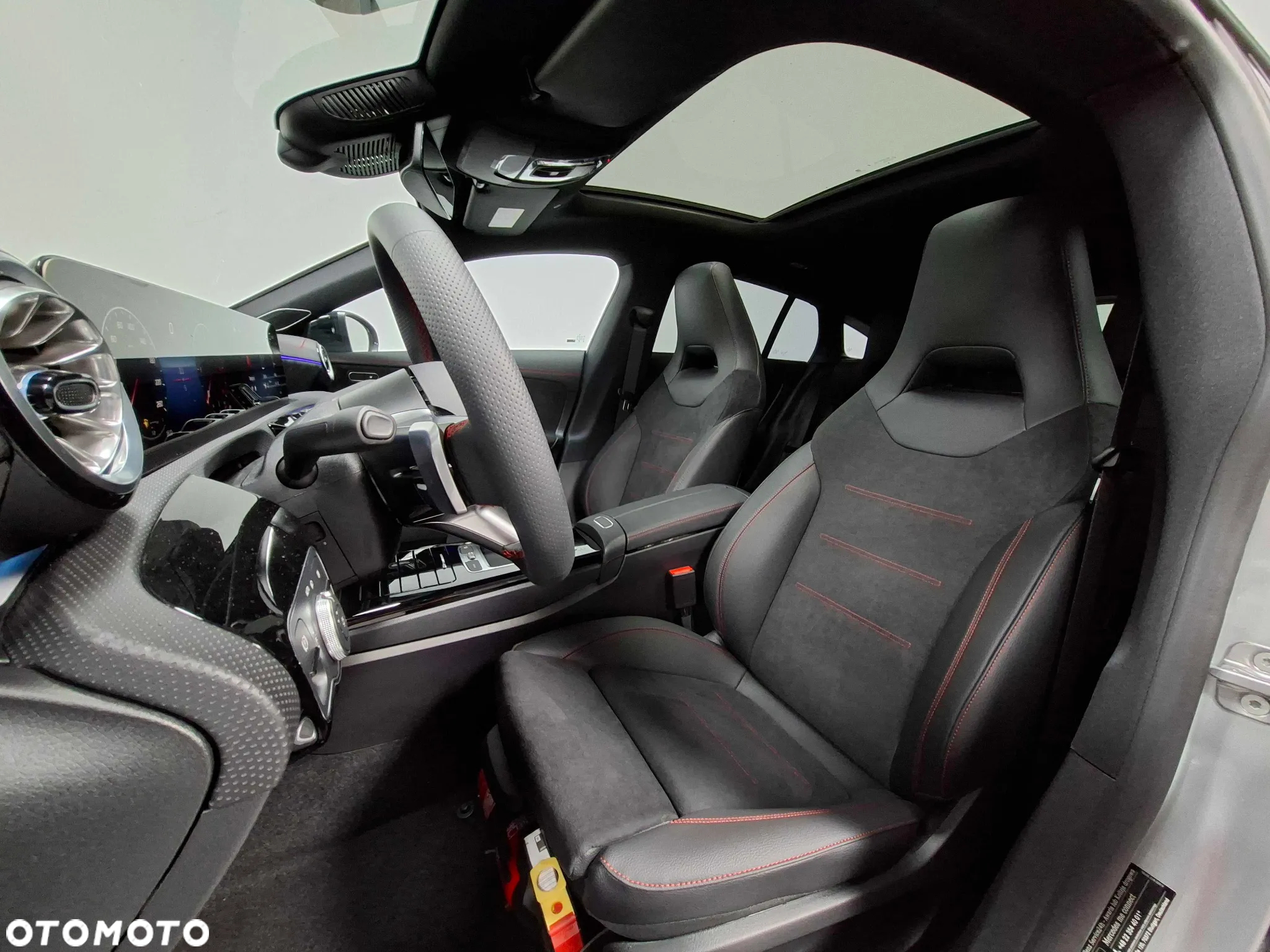 Mercedes-Benz CLA 220 d AMG Line 8G-DCT - 11
