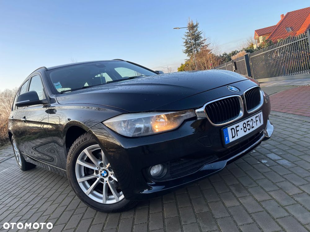 BMW Seria 3 318d Blue Performance Modern Line - 31