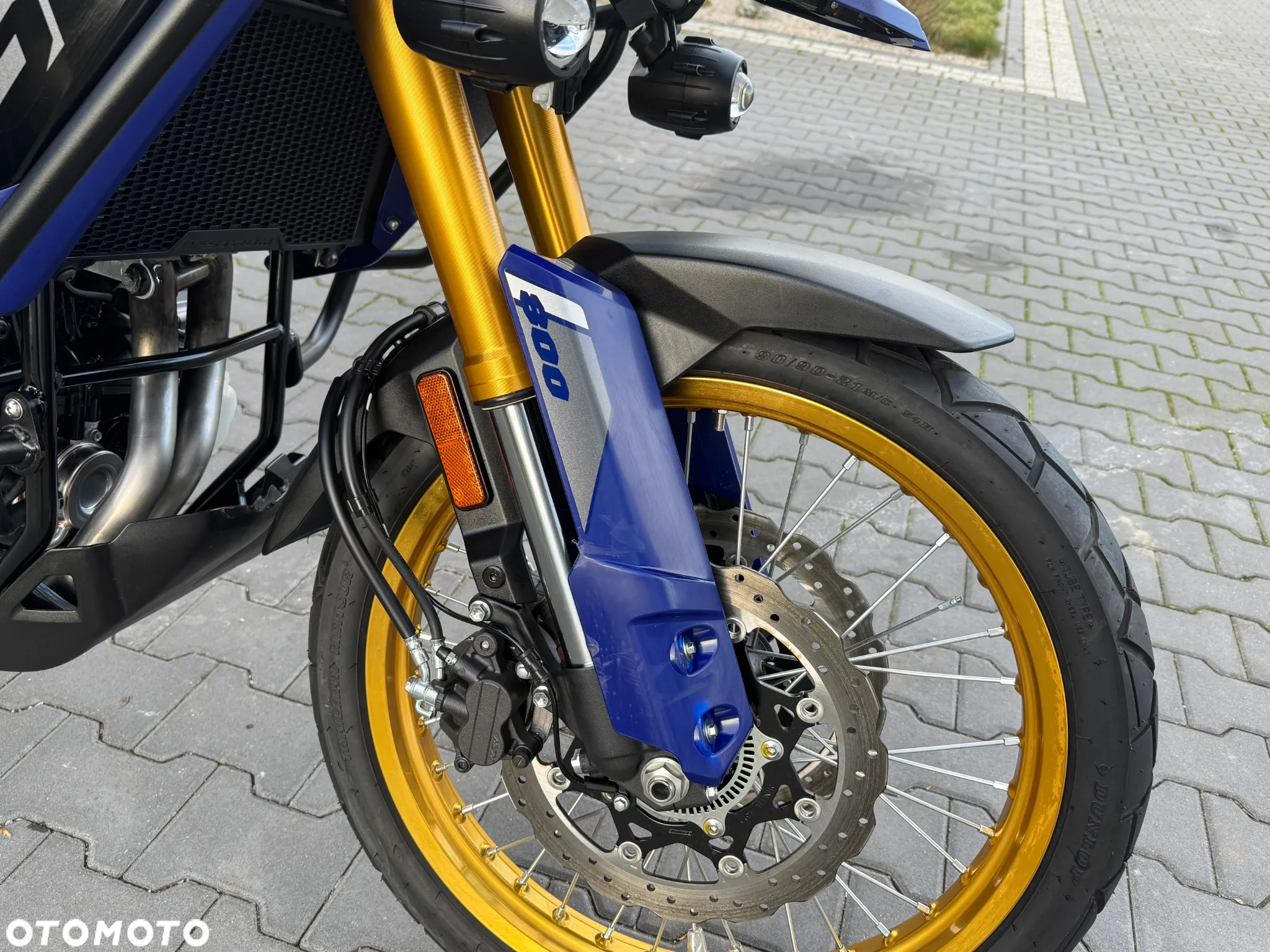 Suzuki DL - 19