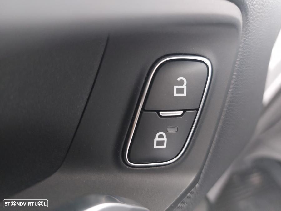 Ford Focus SW 1.0 EcoBoost ST-Line - 18