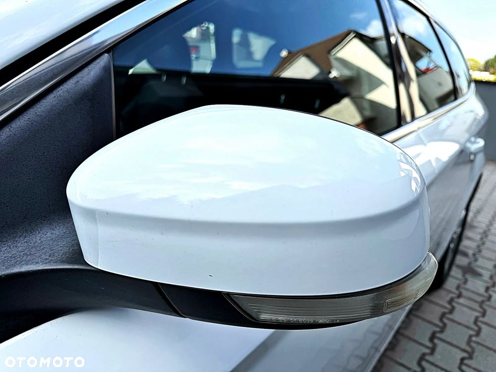 Ford Mondeo 2.0 TDCi Titanium - 12