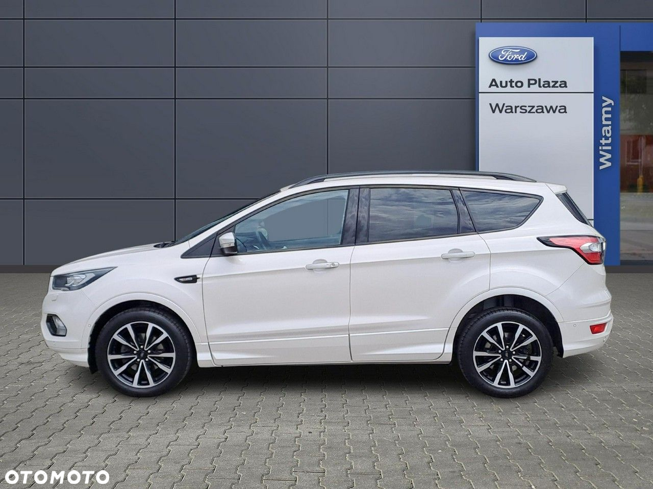 Ford Kuga - 2