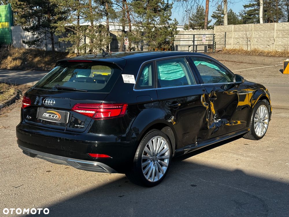 Audi A3 Sportback - 6