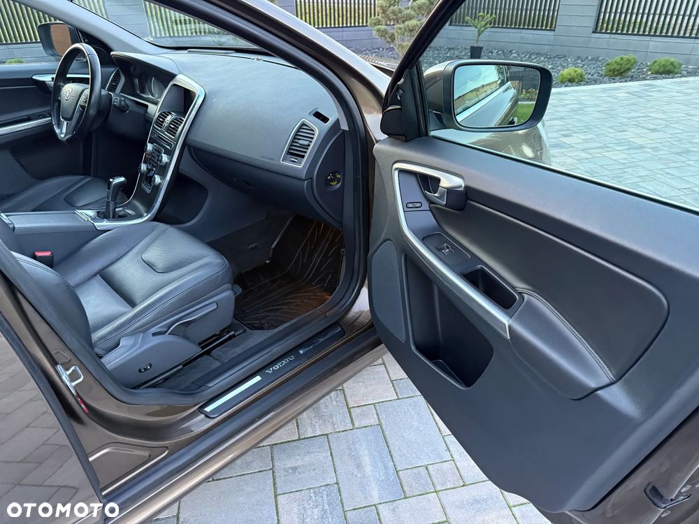 Volvo XC 60 D3 Inscription - 21