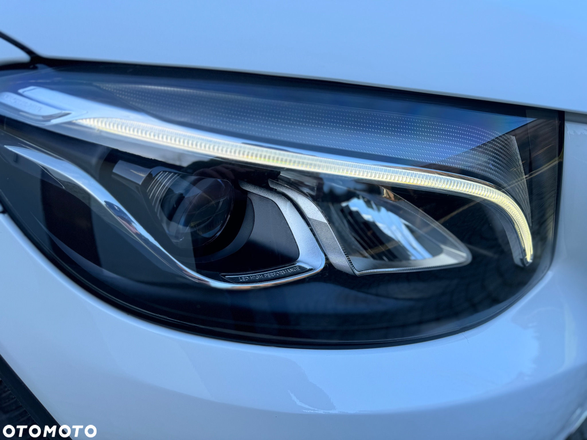Mercedes-Benz GLC 300 4Matic 9G-TRONIC - 11