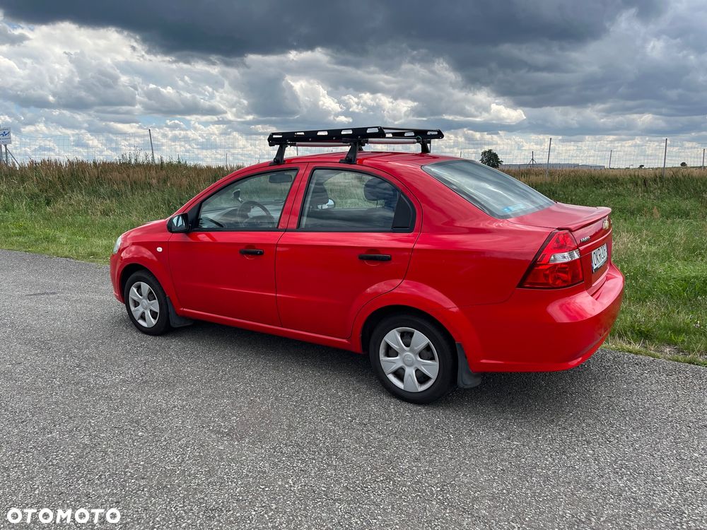 Chevrolet Aveo 1.2 16V Base - 4