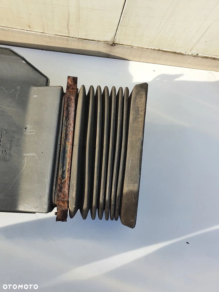 DOLOT TUNEL WLOT FILTRA POWIETRZA  IVECO EUROCARGO - 13