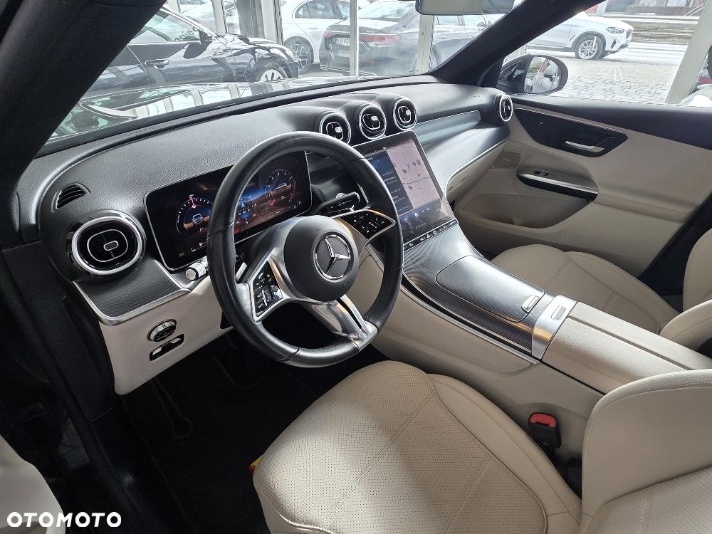 Mercedes-Benz GLC 200 mHEV 4-Matic AMG Line - 1
