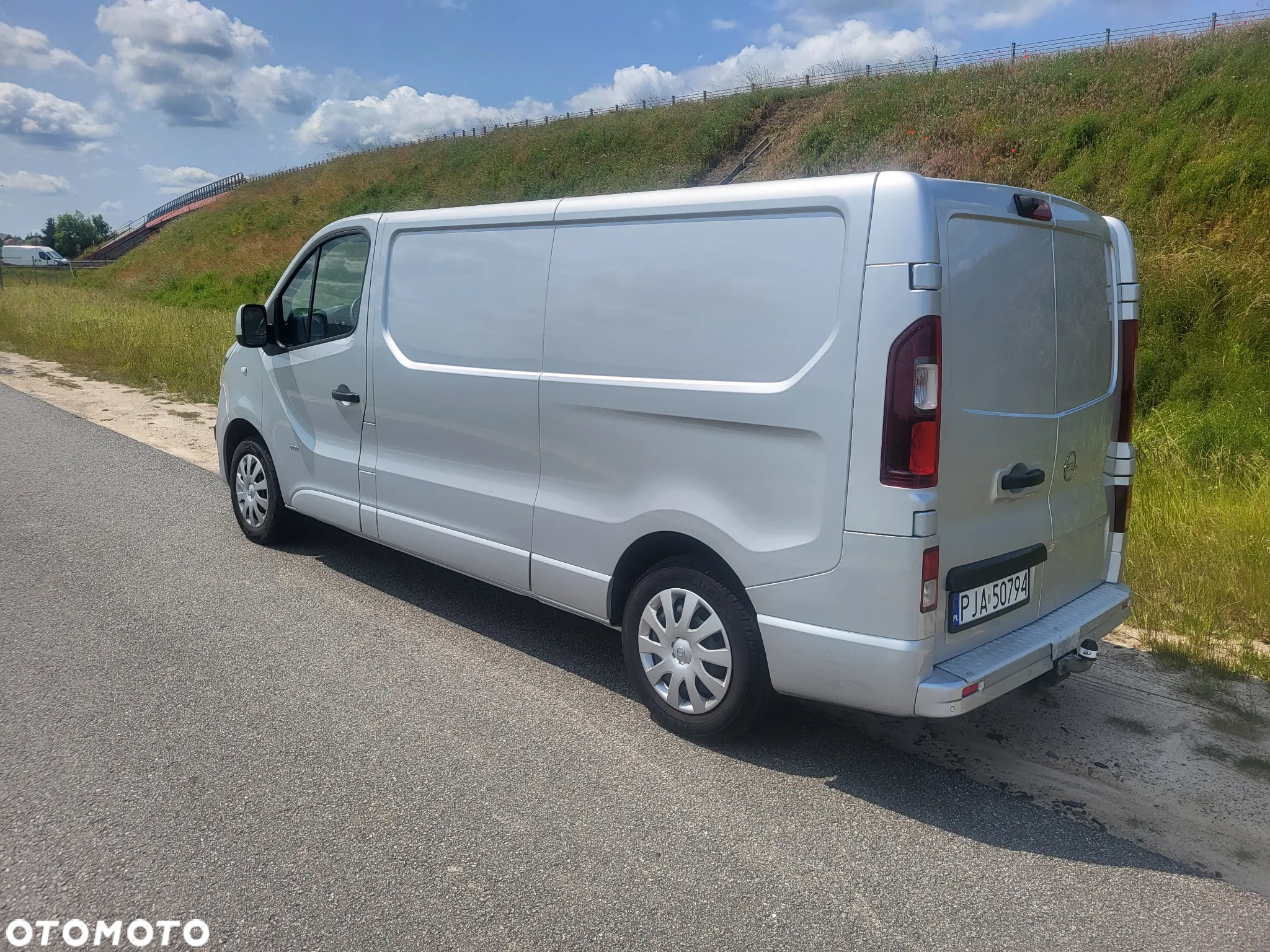 Opel Vivaro - 6