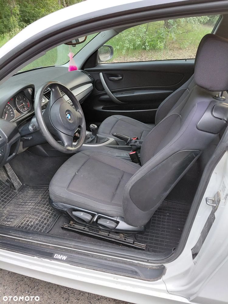 BMW Seria 1 116d - 5