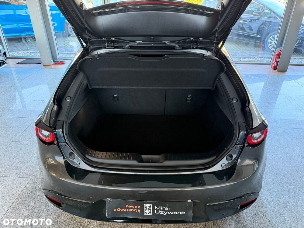Mazda 3 - 15