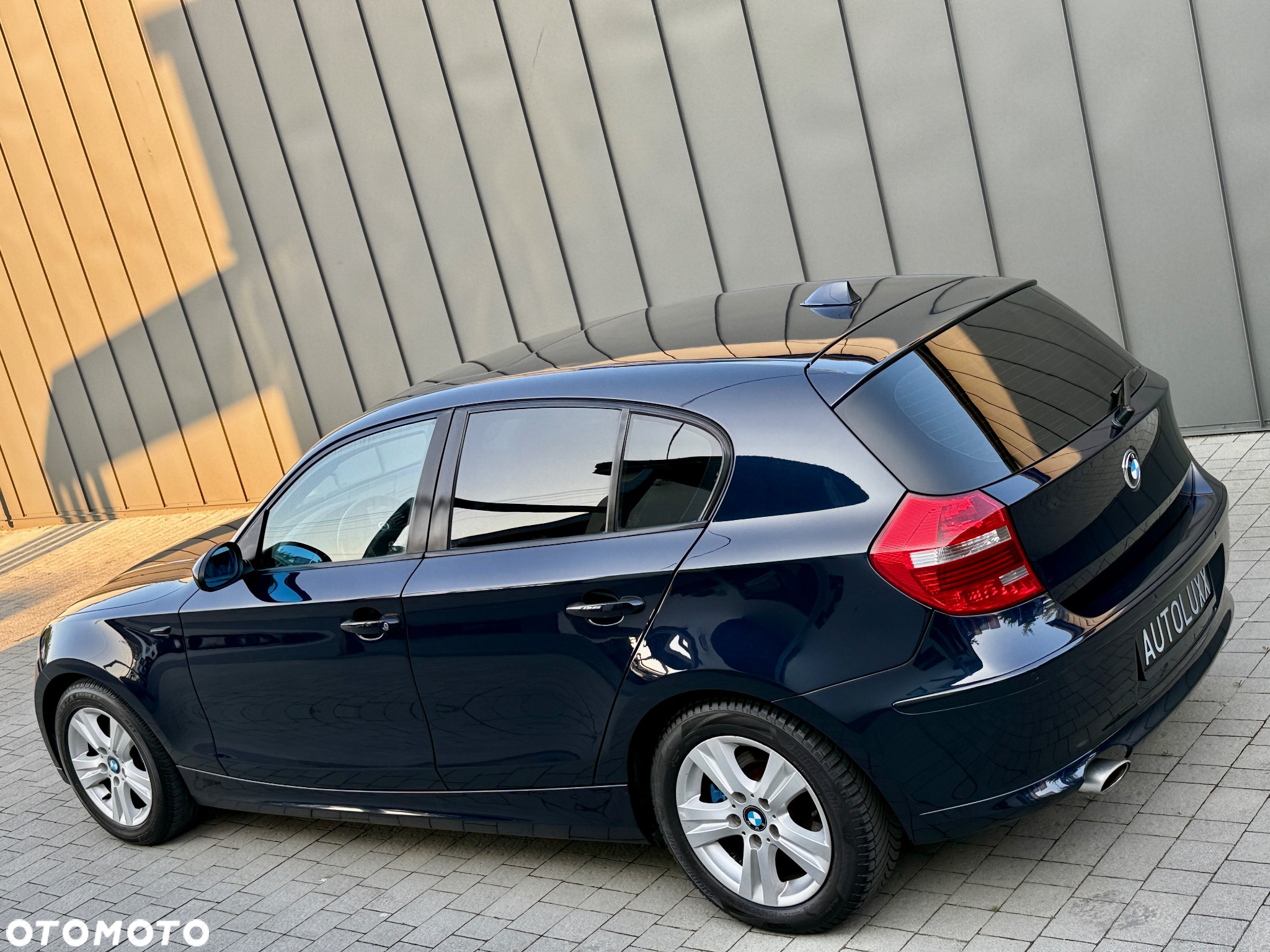 BMW Seria 1 120d - 23