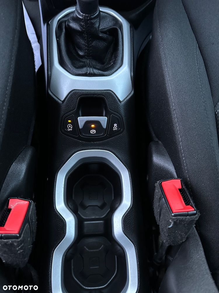 Jeep Renegade - 11