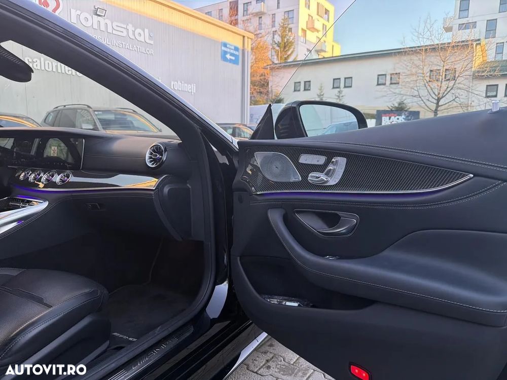Mercedes-Benz AMG GT 53 4MATIC+ MHEV - 16