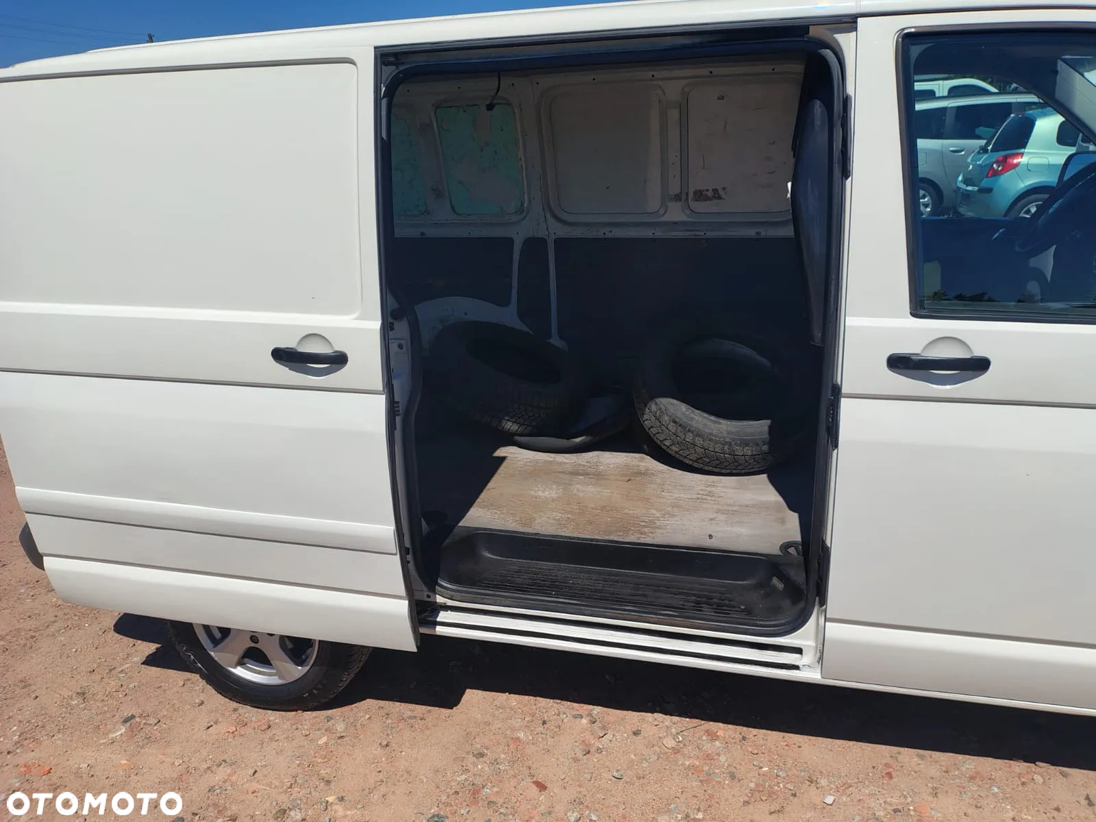 Volkswagen Transporter T5 - 12