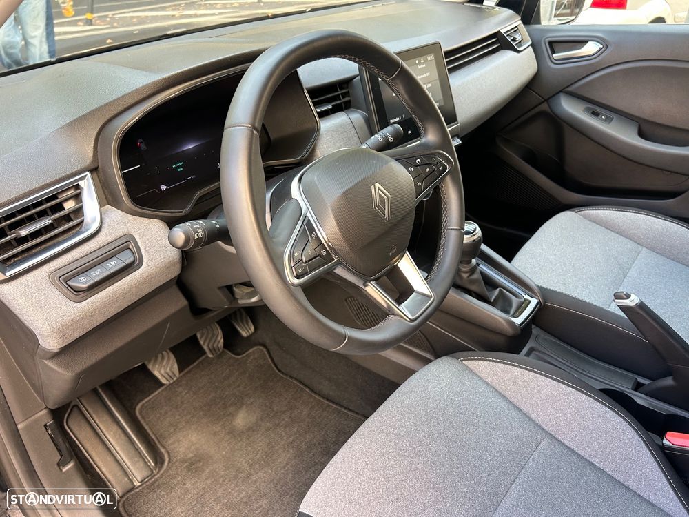 Renault Clio 1.0 TCe Evolution - 30