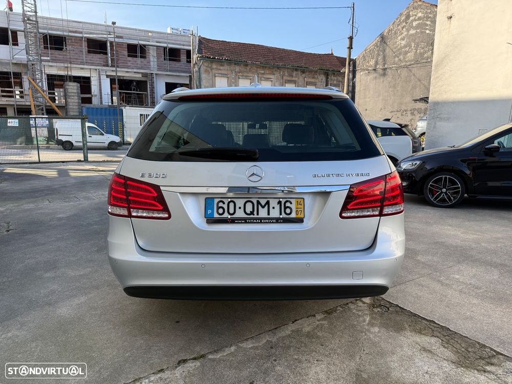 Mercedes-Benz E 300 Bluetec Hybrid Avantgarde - 10