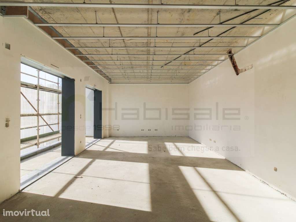 Apartamento T3 com garagem | Paradela, Santo António dos Cavaleiros - Grande imagem: 3/19