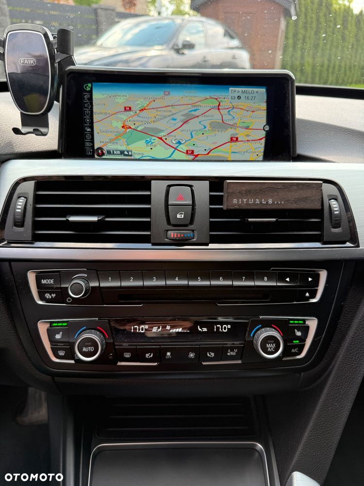 BMW 3GT 320d Sport-Aut Sport Line - 29