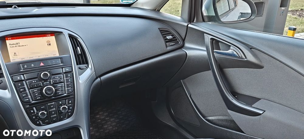 Opel Astra 1.4 Turbo Cosmo - 17