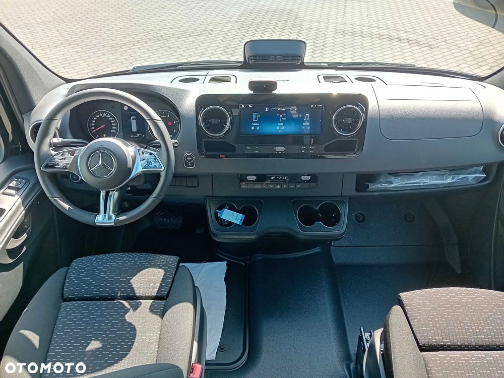 Mercedes-Benz Sprinter Standard PRO 9G-Tronic 907.233 - 8